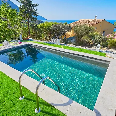 Desiree - Scopello-villas * Scopello (Sicily)