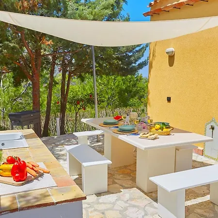 Desiree - Scopello-villas * Scopello (Sicily)