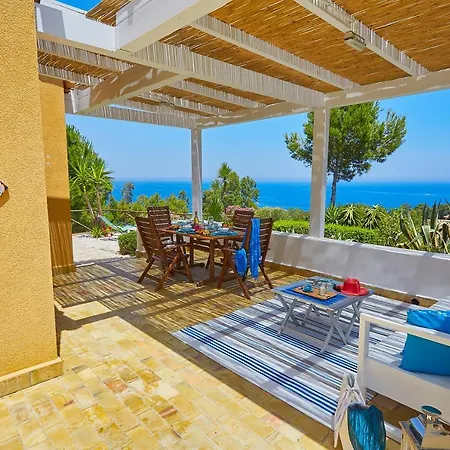 Desiree Villa Scopello (Sicily)